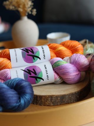 Slibovaná další várka našeho stoprocentního hedvábí Pure Silk je už na e-shopu! Skladem jsou opět oblíbené odstíny...